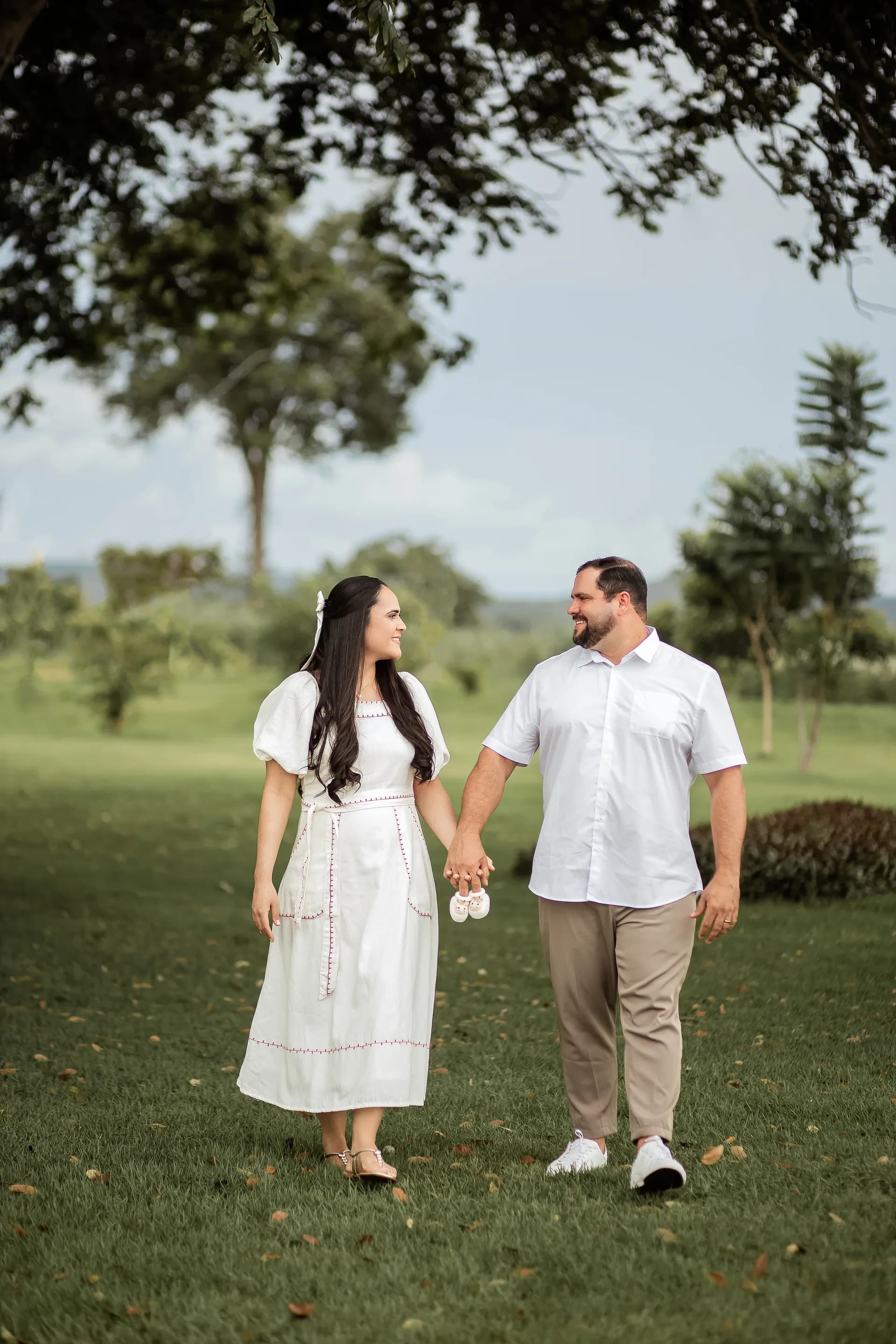 Ensaio de casal / pré-wedding pela Loh Dias Fotografia em Barreiras, BA